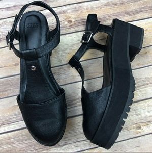 Size 9 chunky black ASOS shoes
